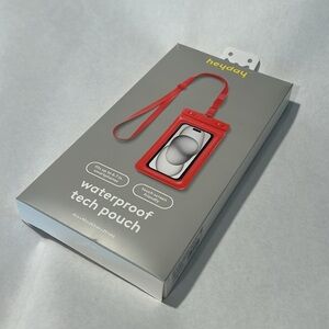 Heyday Waterproof Tech Pouch - Red touch screen friendly new in box